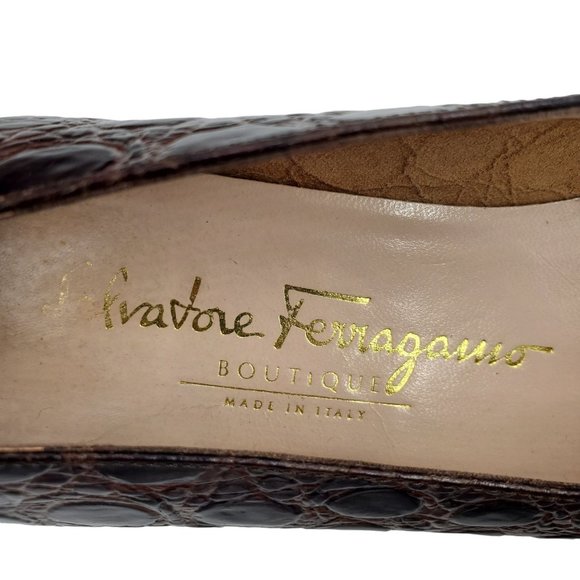 Salvatore Ferragamo Women 8 Brown Crocodile Embossed Leather Dress Vara Bow Heel - Picture 5 of 14